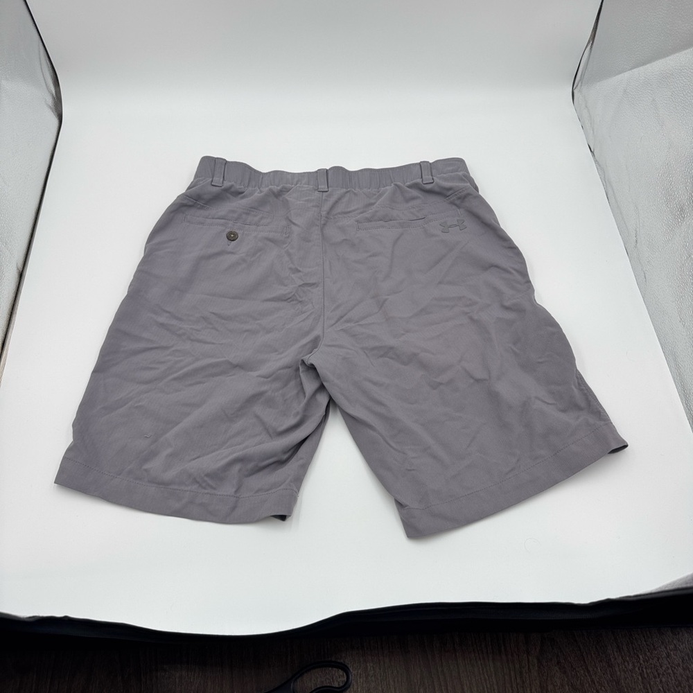 Men's Under Armour Golf, flat front Gray Shorts